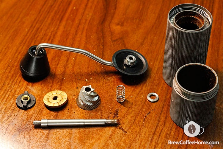 disassemble-hand-grinder