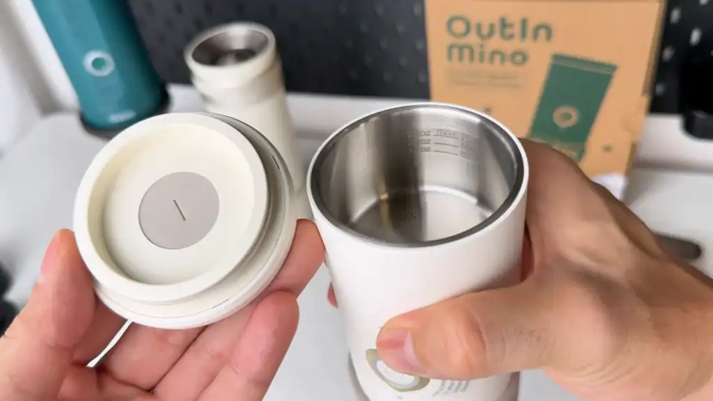 outin-mino-portable-espresso-maker-water-tank