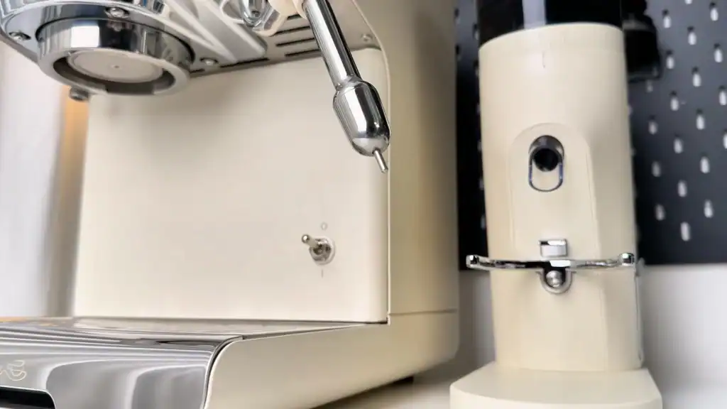 gemilai-ele-g3028a-espresso-machine-steam-wand-temp-probe