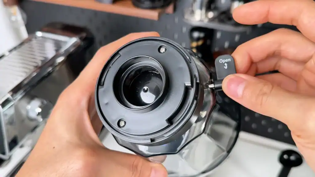 cofibrews-hopper-lid