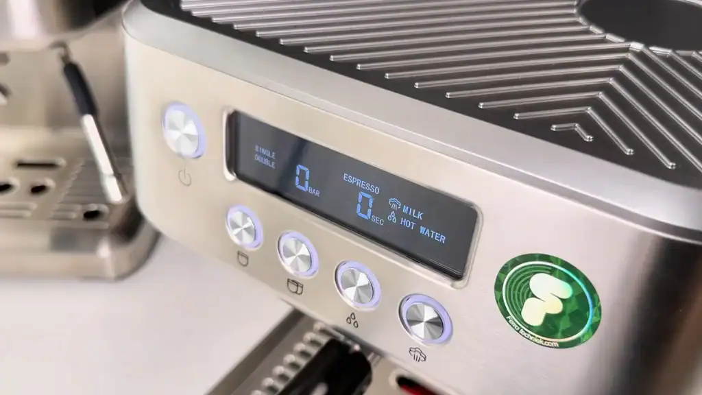 casabrews-ultra-pro-new display